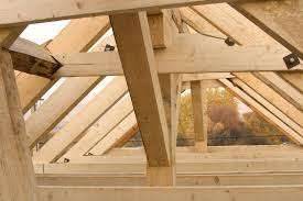 - Toutes les réalisations de charpente.