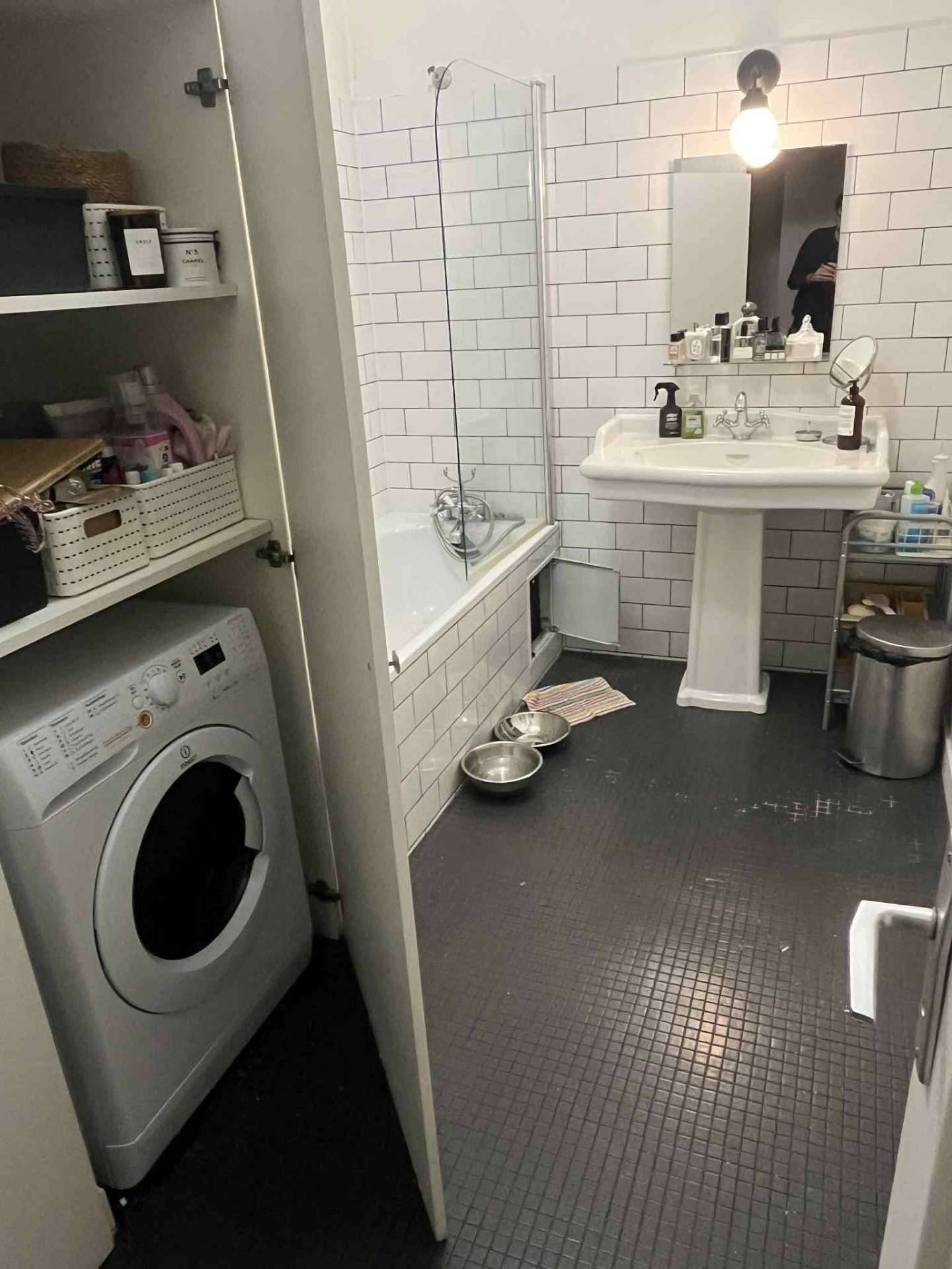 Baignoire bouchée + Fuite