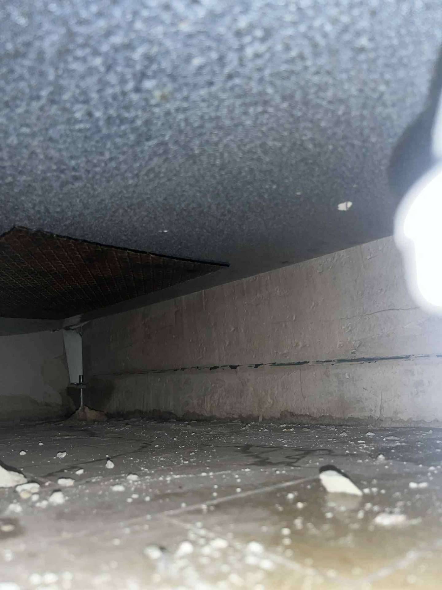 Baignoire bouchée + Fuite