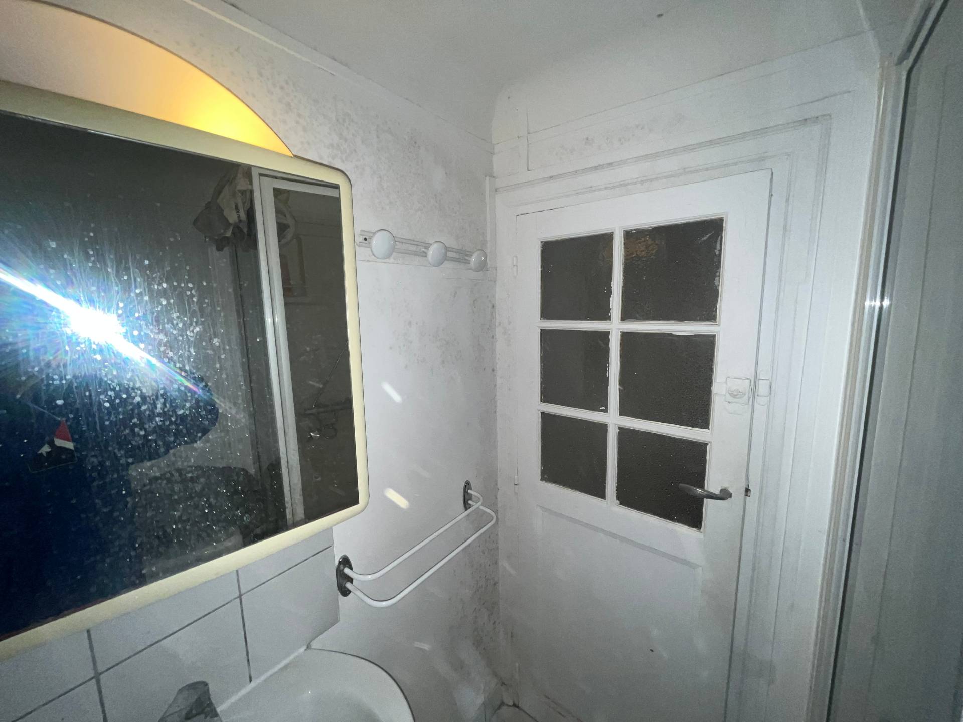 Besoin d'un artisan pour remise en état suite dégât des eaux