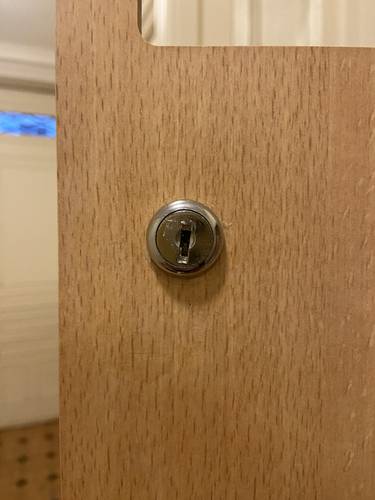 Remplacement serrure boite aux lettres