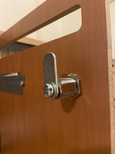 Remplacement serrure boite aux lettres