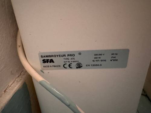 Dépose et Pose (sans fourniture) d'un sanibroyeur type K70