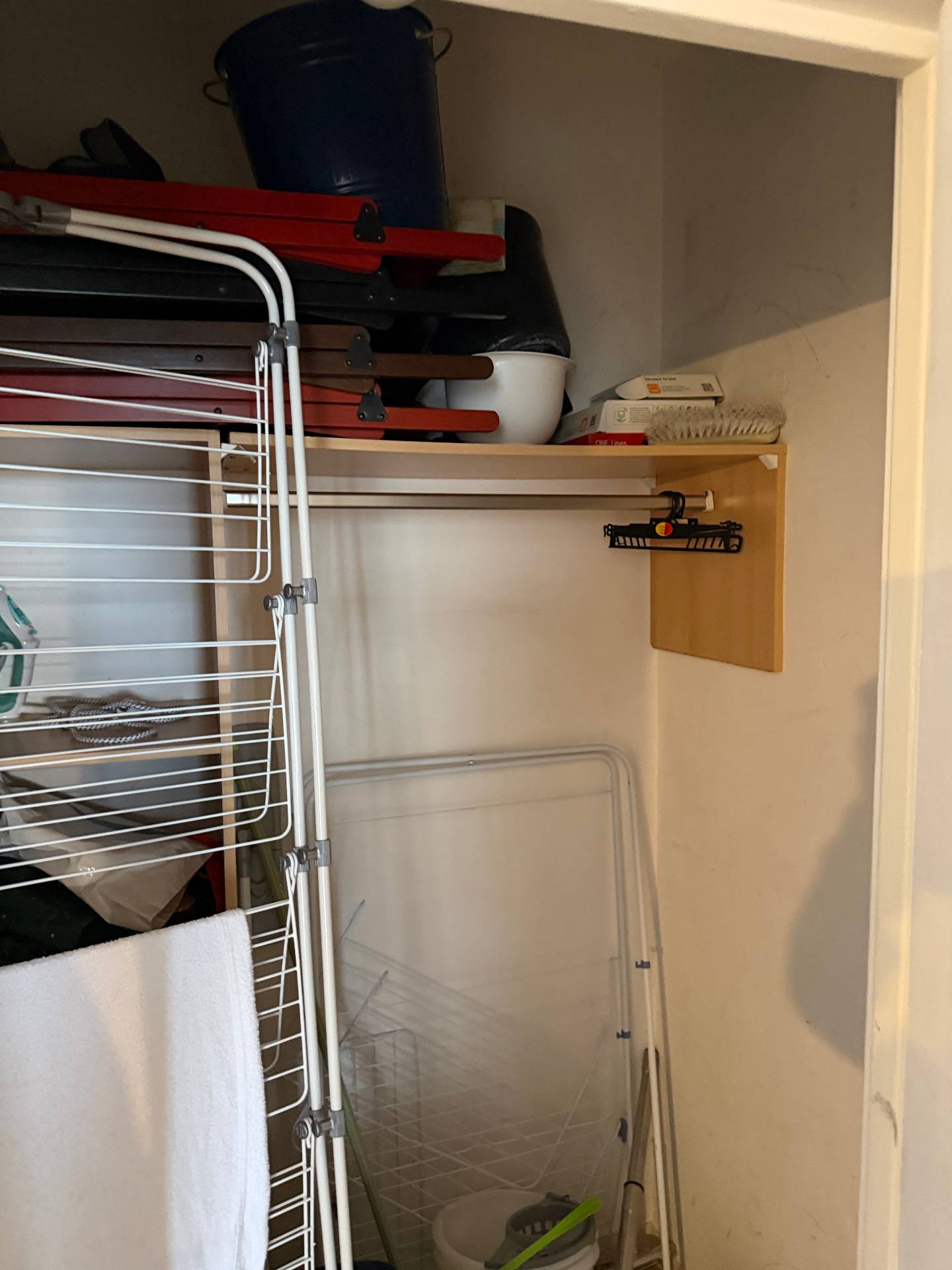 Urgent ! besoin d'un homme à tout faire pour remise en état d'un appartement.